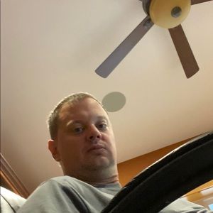 Meet your Posher, Scott